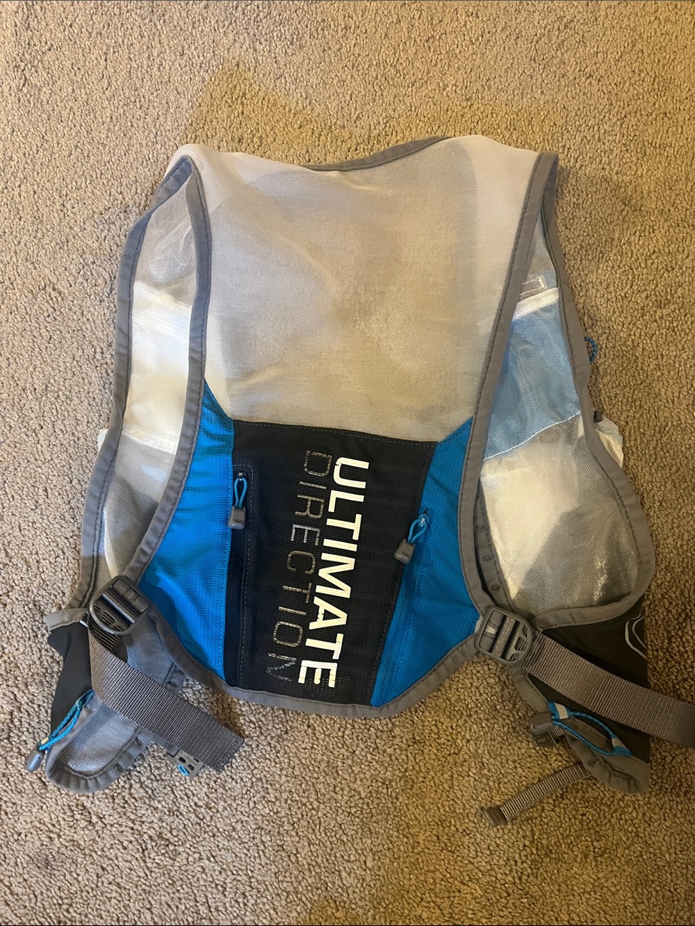 ULTIMATE DIRECTION TO RACE VEST 3.0 - sz S - Picture 3 of 4
